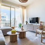 Mystique 1-bedroom * 라르나카